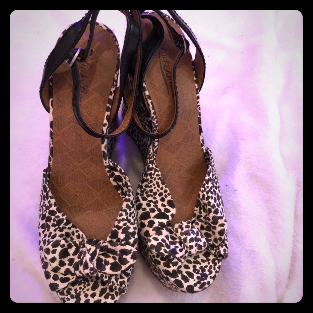 Lucky brand leopard platform wedges